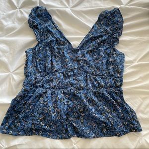 ✨BOGO 50% OFF ✨ Old Navy Floral Top